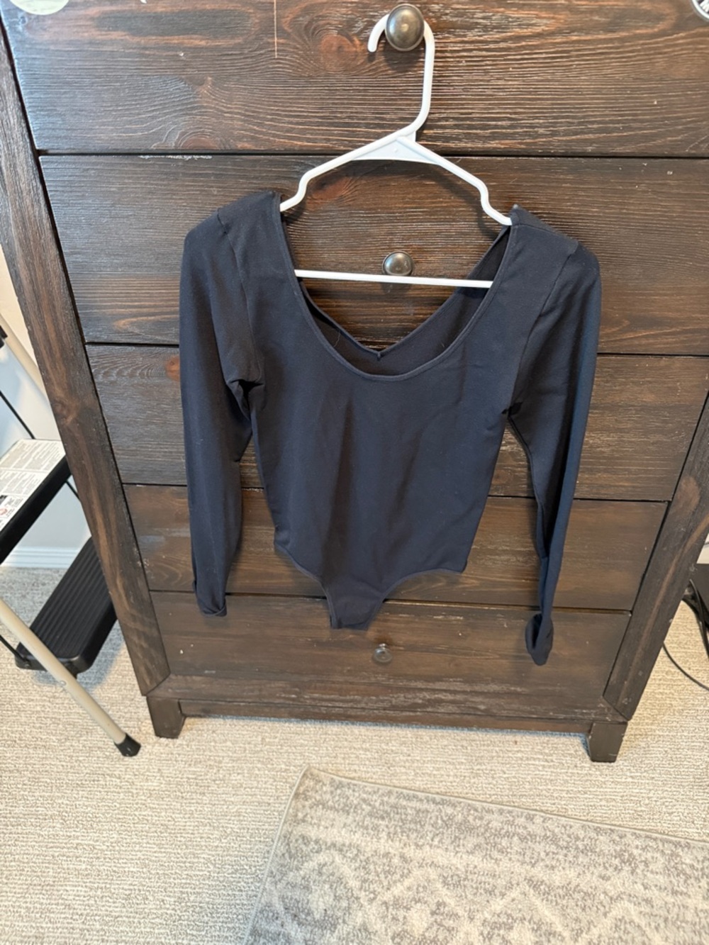 Yelete Black Long-Sleeve Scoop-Neck Bodysuit